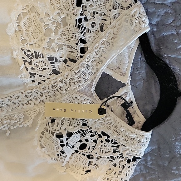 White lining romper - Picture 6 of 9